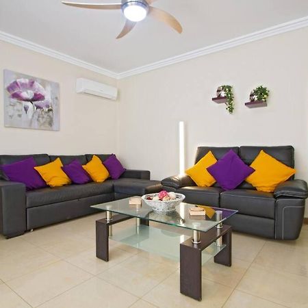 Riviera Park 2B, Central 2 Bed Puerto del Carmen  Ngoại thất bức ảnh